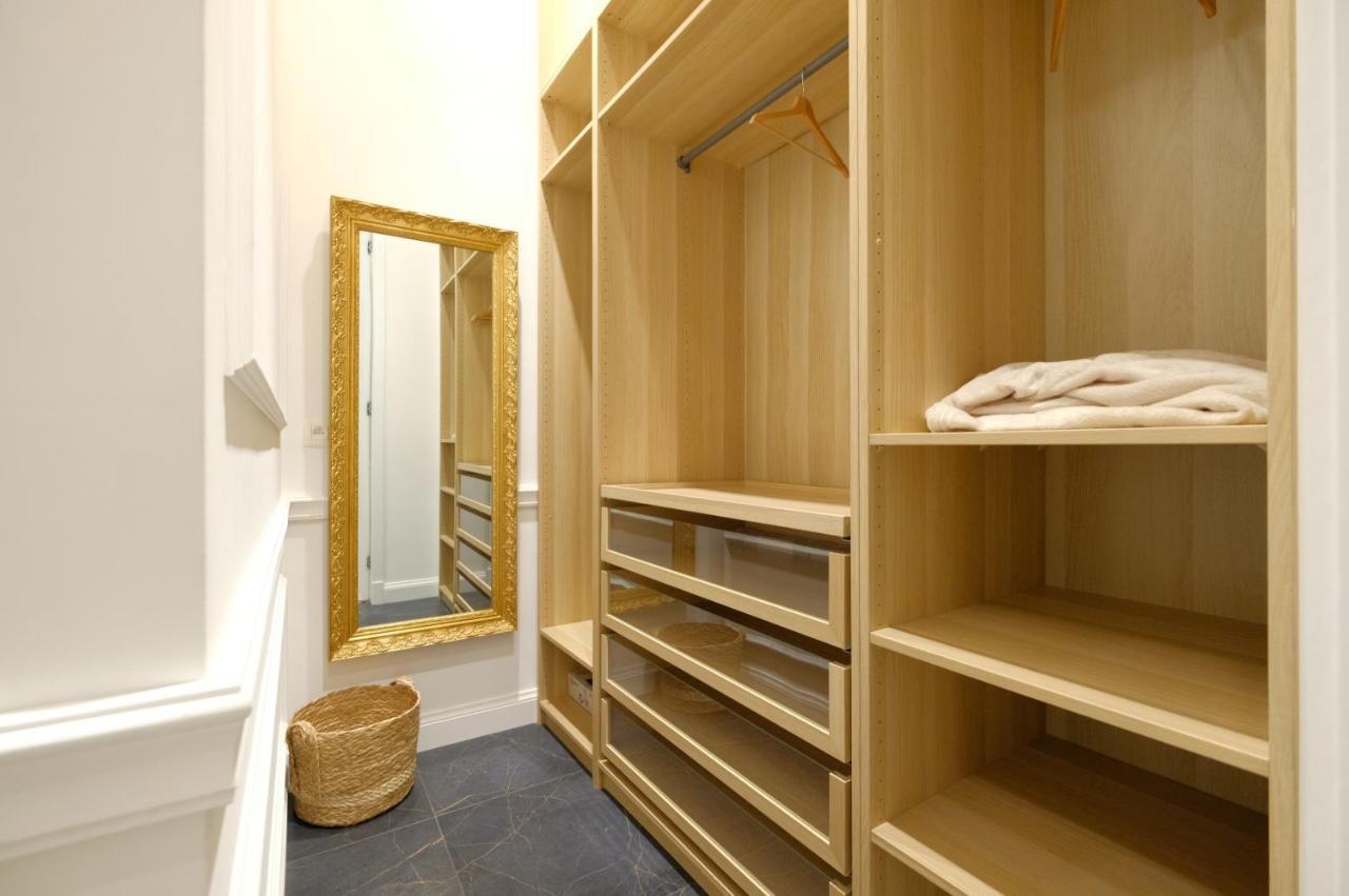 Suite La Duchesse Et Parking Prive Gratuit Mons Exterior foto